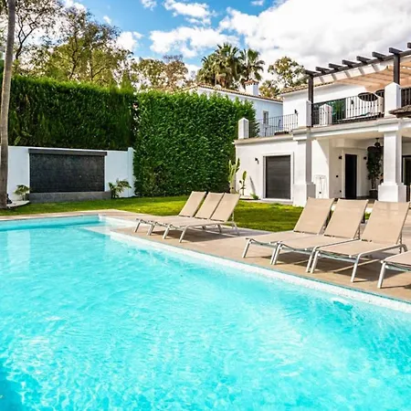 New Zacaluca Pool Sauna & Gym Villa Marbella